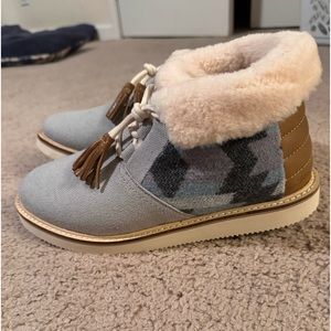 Sanuk Women’s Cozy Vibe Southwest Bootie - Size 8